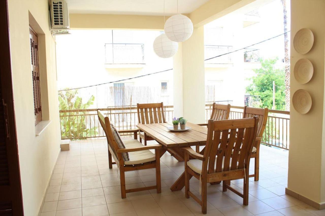 Centro Home 卡拉马塔 外观 照片